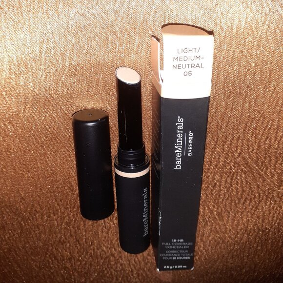 MIXED COMBO BEAUTY PRODUCTS - Picture 1 of 6